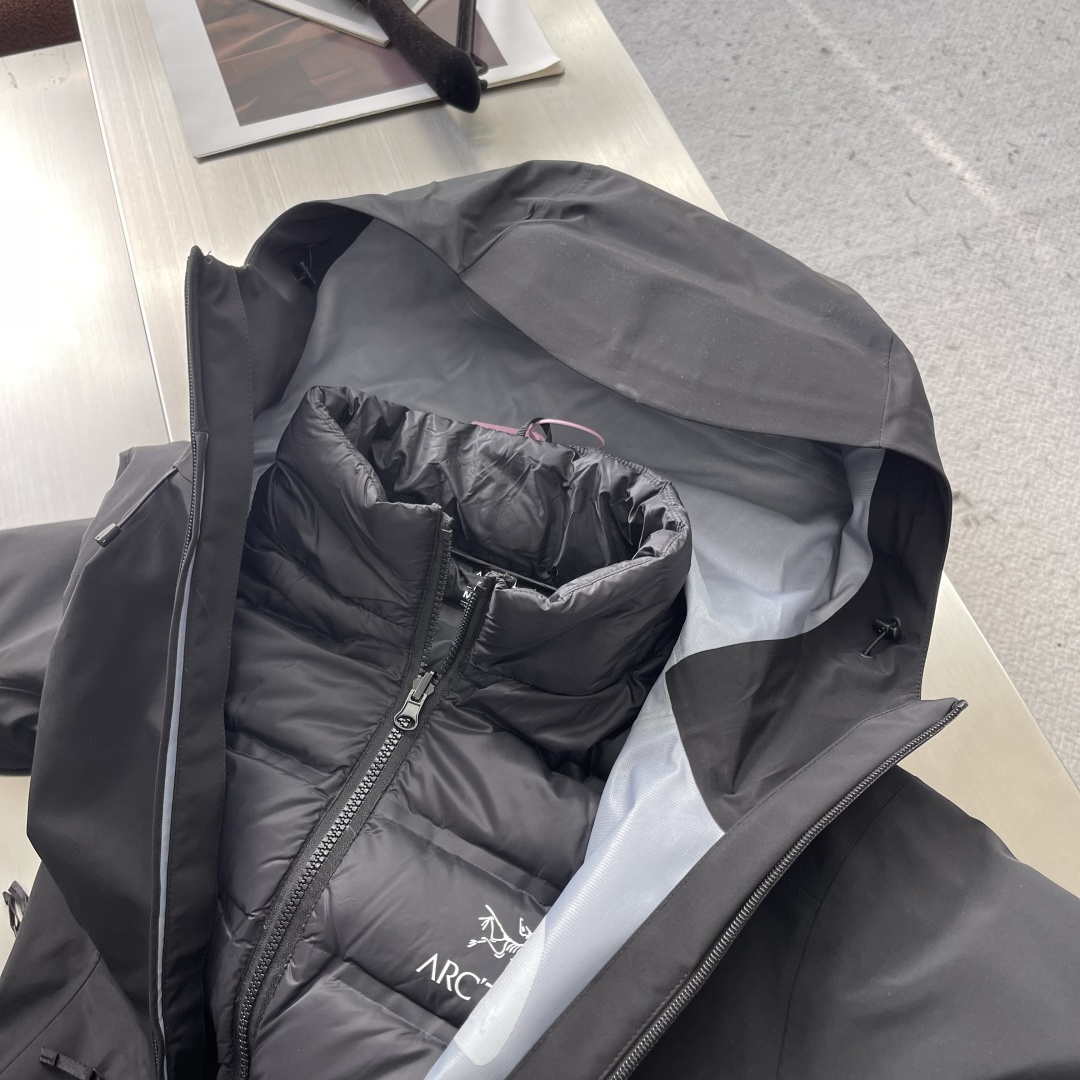 -🐦 鸟家 王炸款三合一冲锋衣羽绒服了来了！一衣三穿！内胆带logo轻薄户外级羽绒服！外层是天花板级别鸟