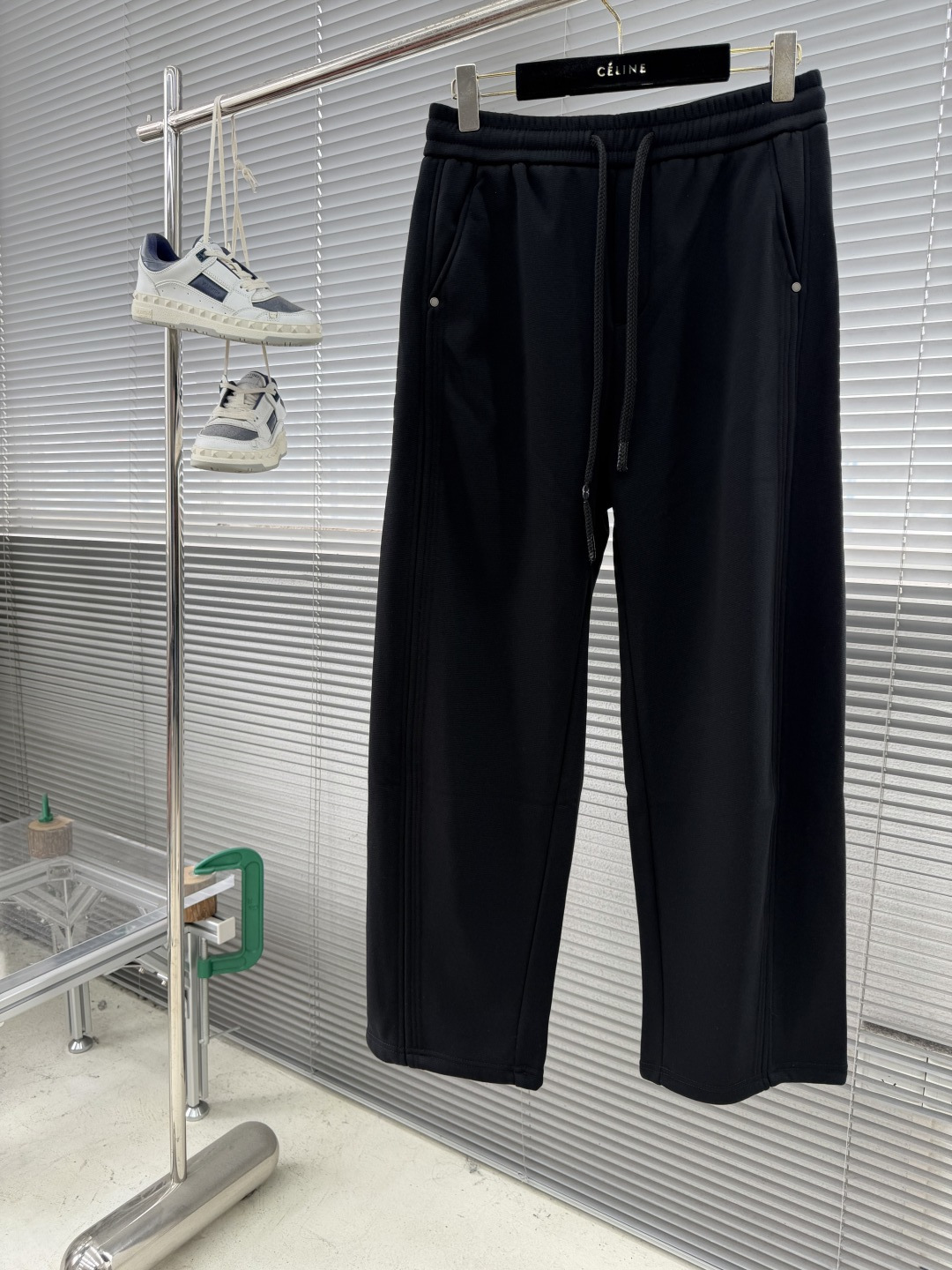 -驴牌 2025秋冬【新品】新款抓绒卫裤，纯色净版，休闲百搭！客供定制品牌刻印五金配件，彰显品牌格调，1