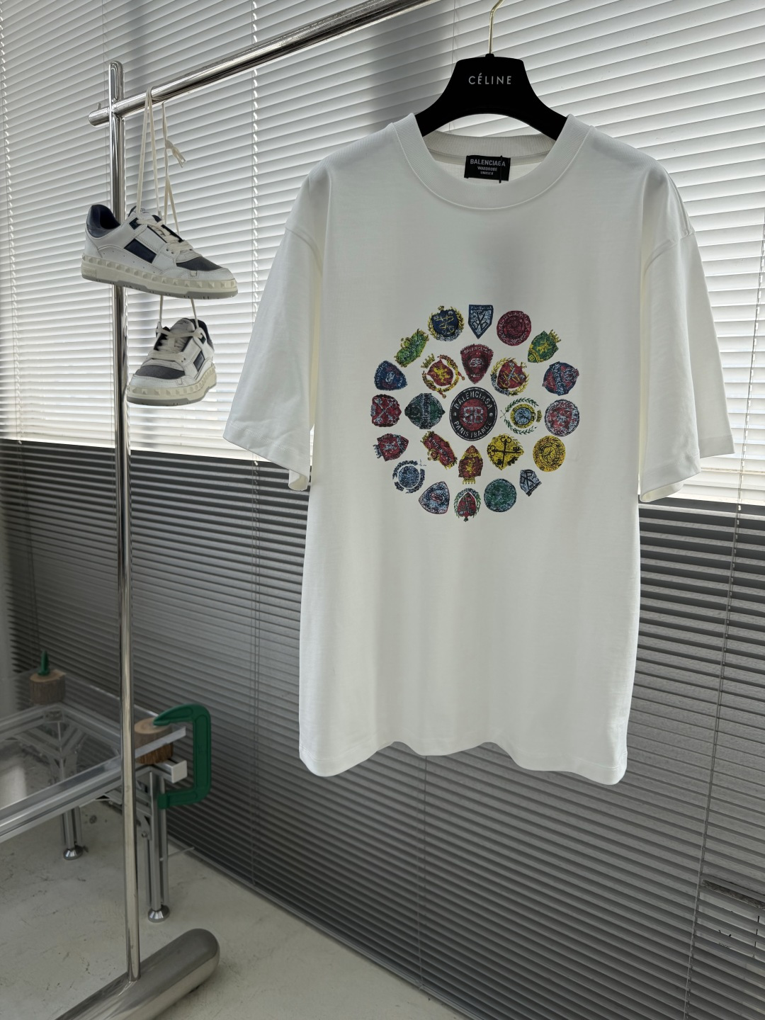 -Balenciag 梵文标识‼️短袖T恤®采用超级高成本的390克高克重双股双纱纯棉面料 此面料厚实挺