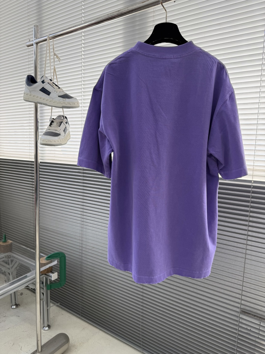 -Dio 刺绣字母‼️短袖T恤®采用350g高克重纯棉面料 面料做旧渲染水洗，颜色非常漂亮，不规则的纹理