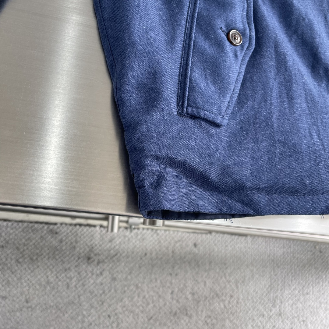 -RAlPh Lauren 标识刺绣俩面穿夹克定制哑光云纹塔夫绸 以及斜纹提花织锦 轻盈坚韧 垂感爽滑 