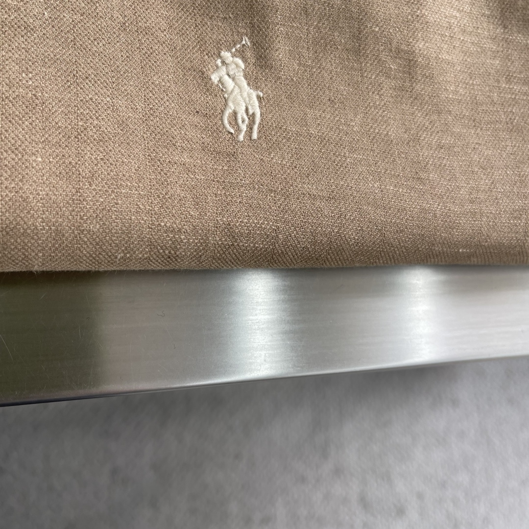 -RAlPh Lauren 标识刺绣俩面穿夹克定制哑光云纹塔夫绸 以及斜纹提花织锦 轻盈坚韧 垂感爽滑 