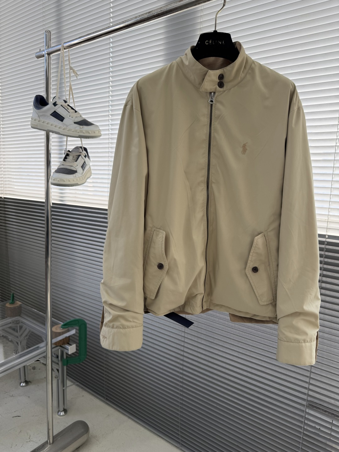 -RAlPh Lauren 标识刺绣俩面穿夹克定制哑光云纹塔夫绸 以及斜纹提花织锦 轻盈坚韧 垂感爽滑 