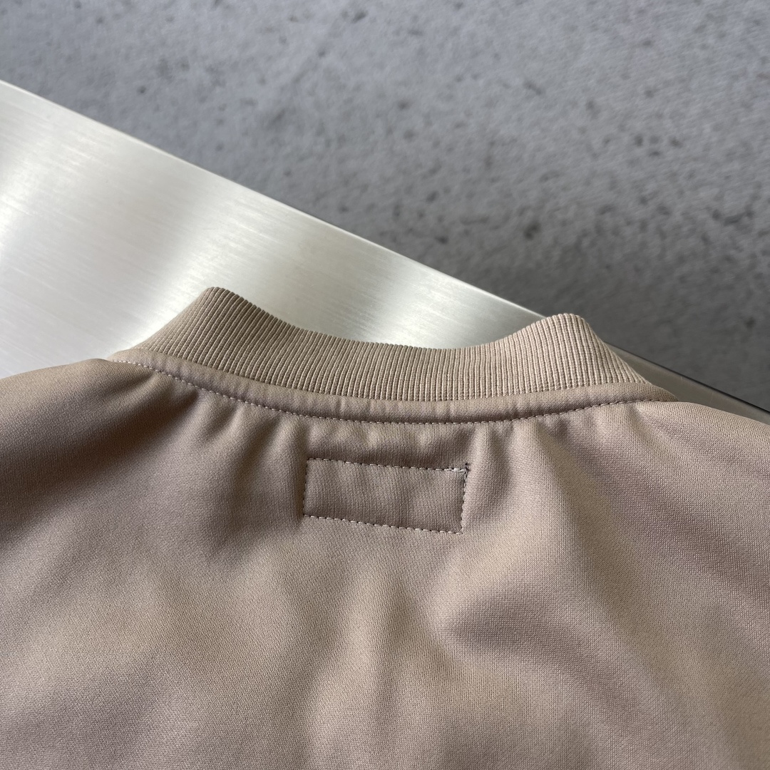 -Polo RAlPh Lauren 内里抓绒马甲​​，这款Polo RAlPh Lauren马甲，轻薄