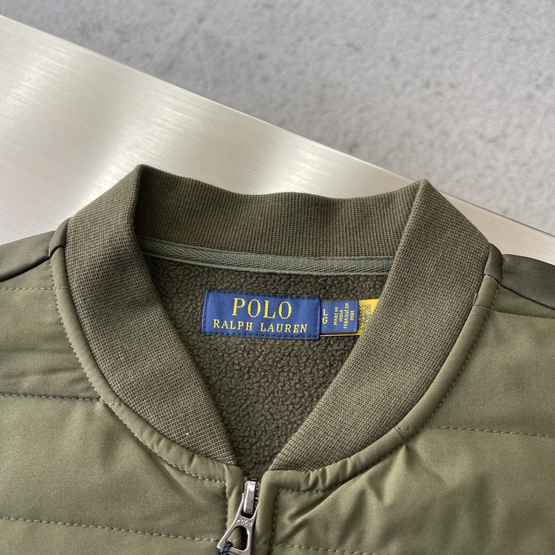 -Polo RAlPh Lauren 内里抓绒马甲​​，这款Polo RAlPh Lauren马甲，轻薄