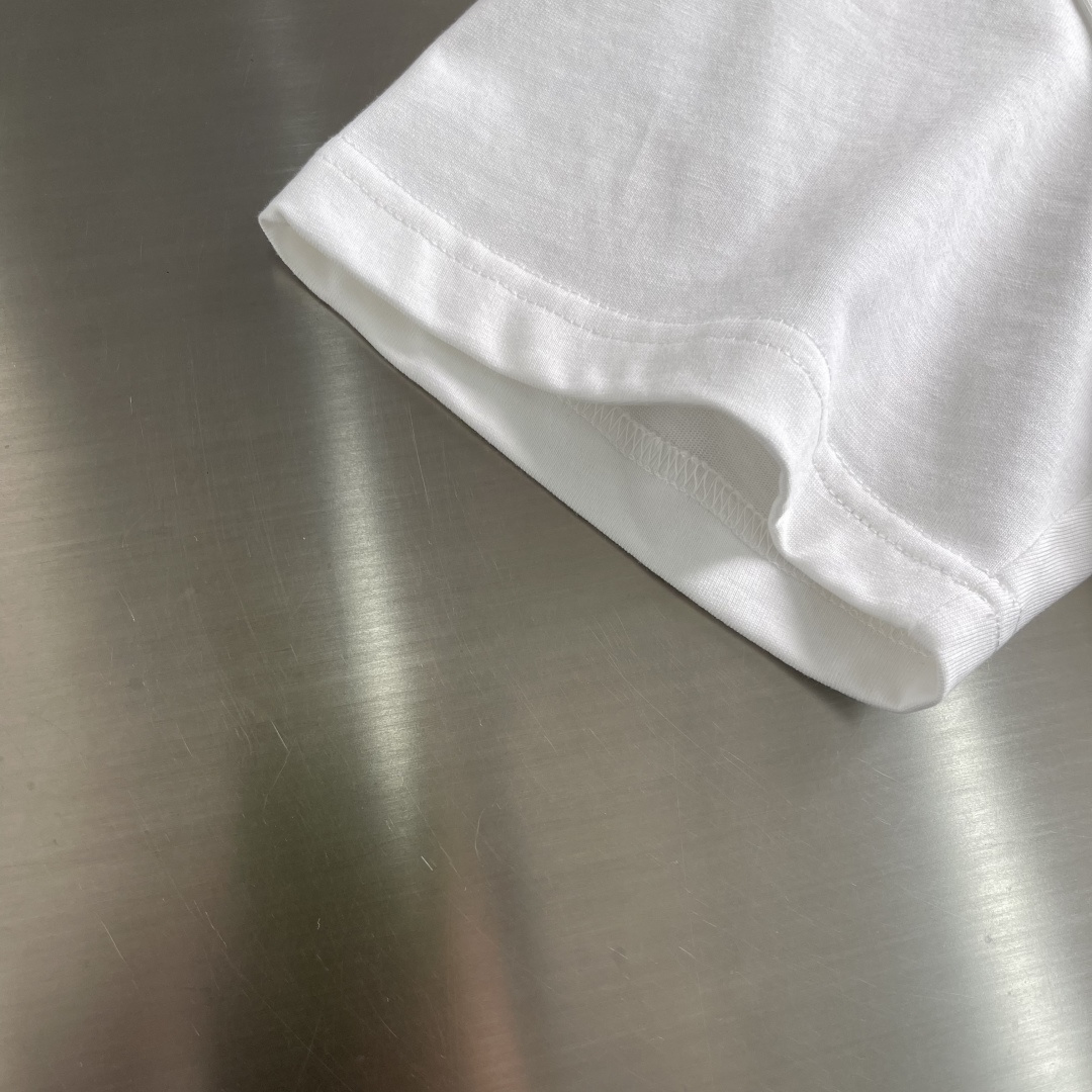 -MM6 马吉拉 25fw新款T恤 前胸四角标厚板胶厚背数码直喷印花双纱精纺全棉100%面料克重300克