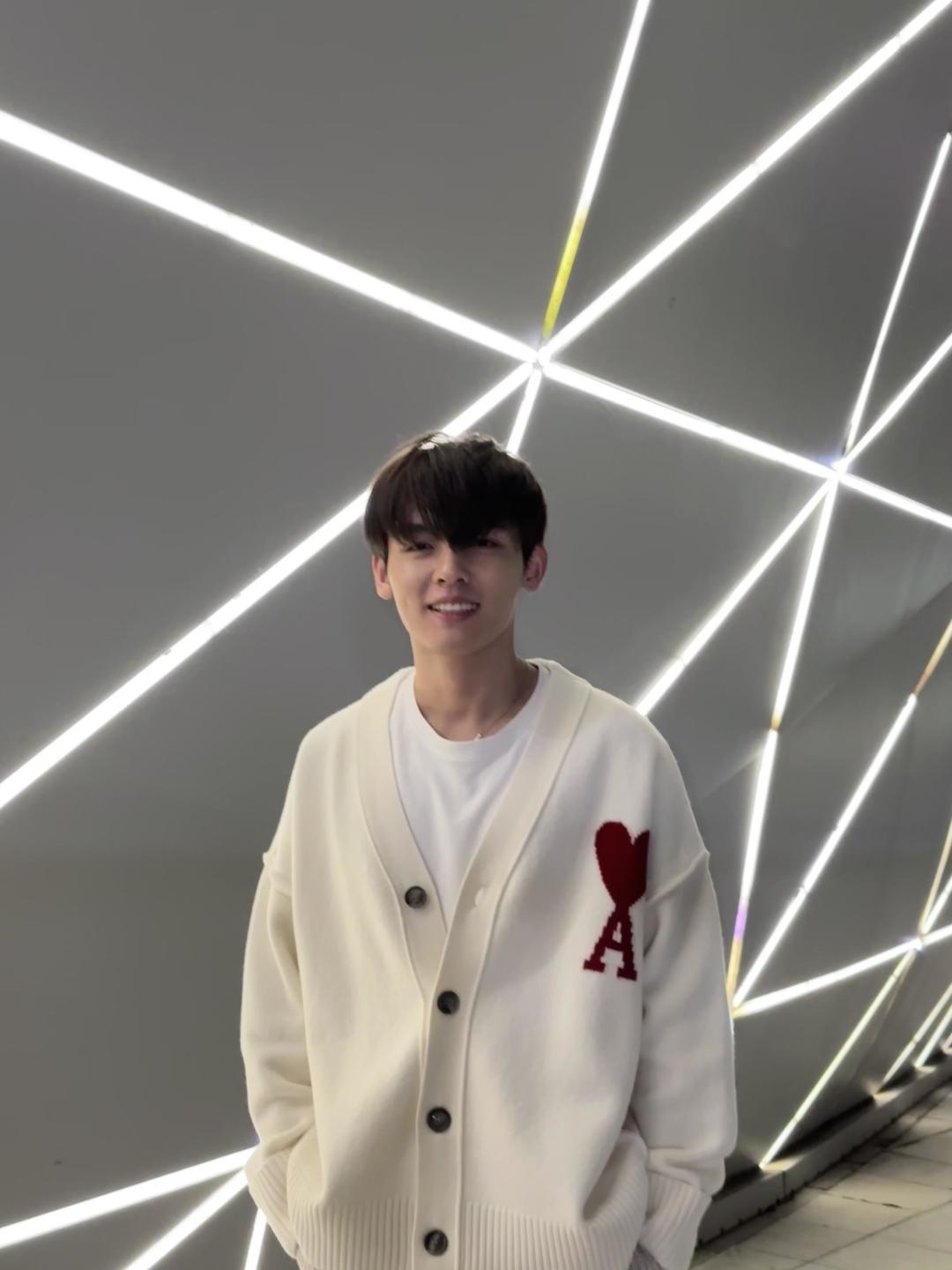 爱马仕 Hermès 高定典藏名品高定成衣时装外套连衣裙衬衫T恤 #F76C7F9A 2