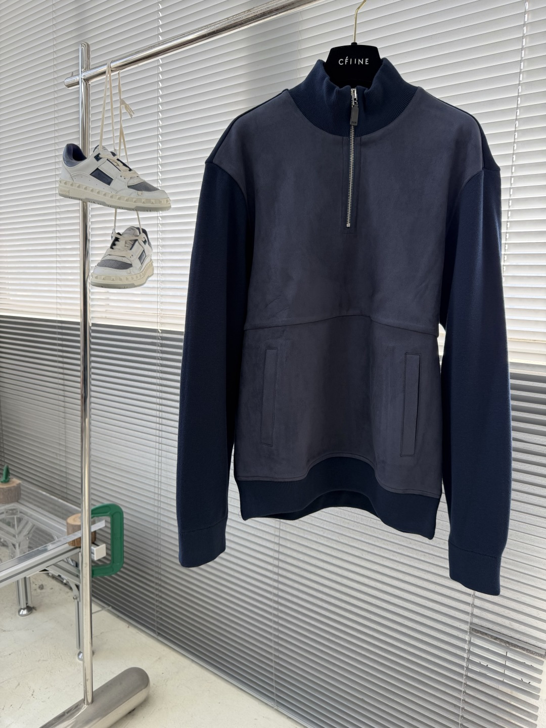 NO:645286,-Dio 2025 autumn and winter series half-zip bottoming shirt, size M-3XL, long-sleeved sweater, natural blended fabric, can be worn inside or outside,, dior, alexander wang19860909-Dio 2025秋冬系列半开拉链打底衫 尺码M-3XL 长袖针织衫 天然混纺面料 内搭亦可外穿,,dior,alexander wang,Men's clothing