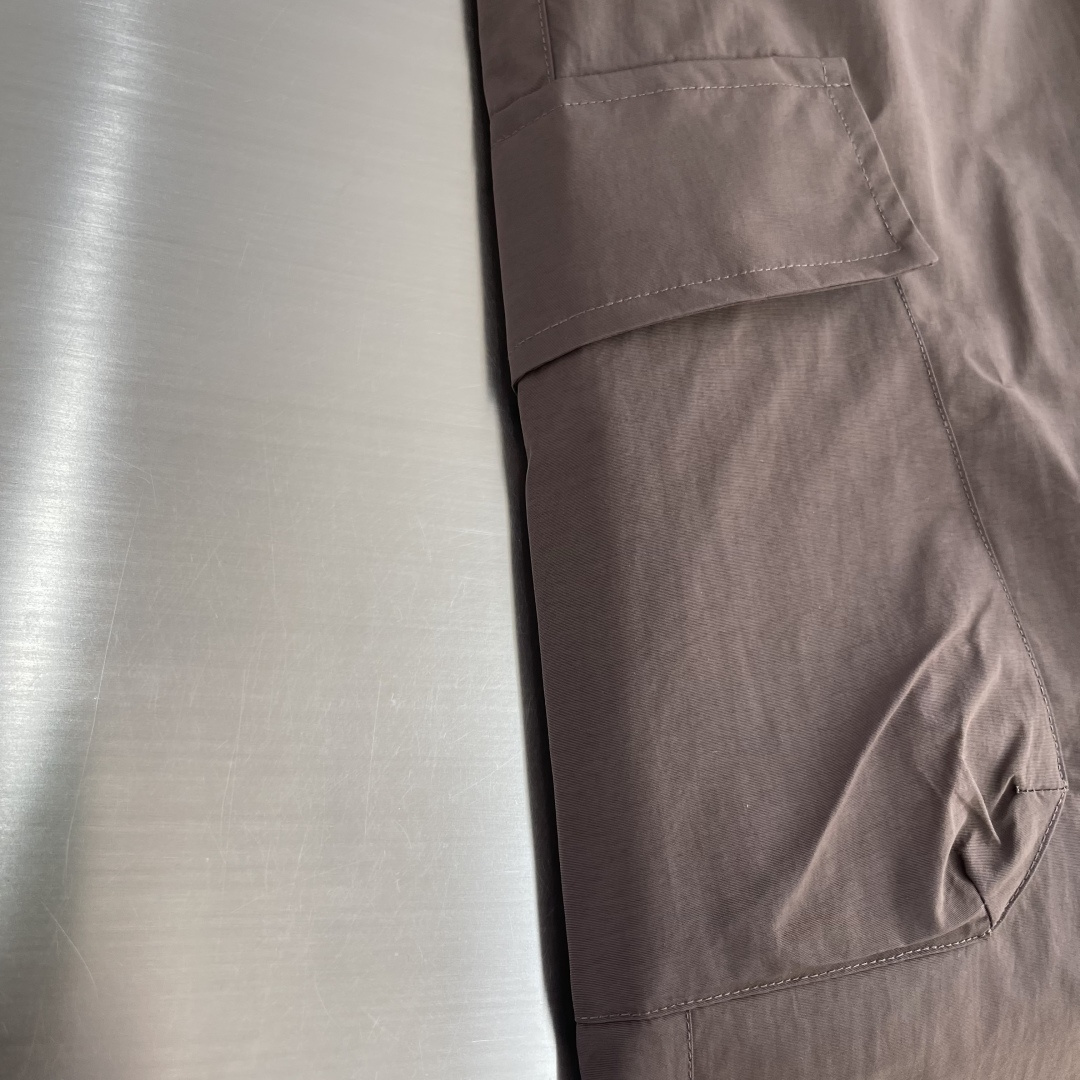 -🐦 鸟家 25FW秋冬新款羽绒裤，迷彩系列，高品质，防风面料，内里填充50绒，保暖时尚兼备，寒冷的冬天