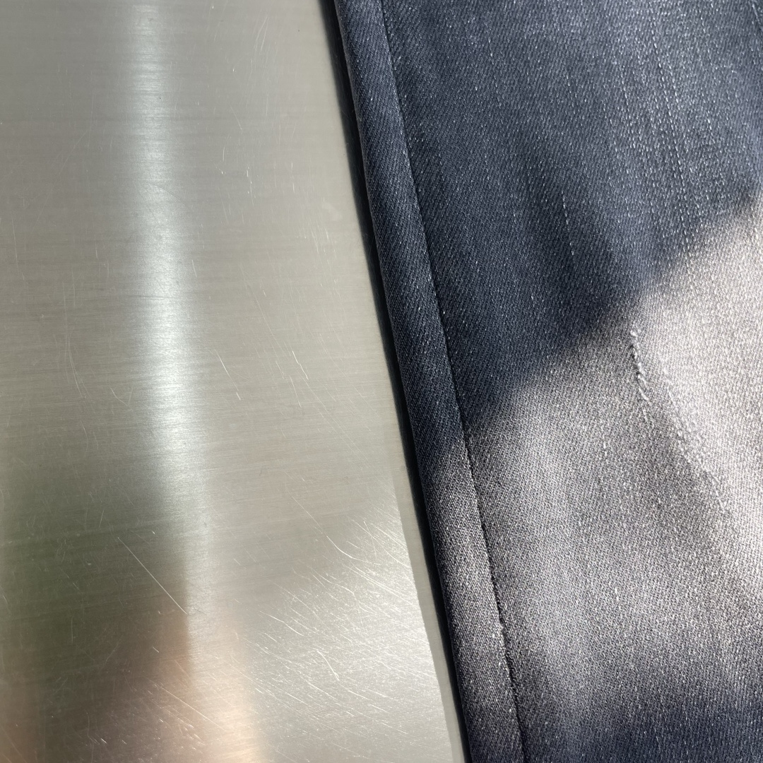 -Balenciag 2025新款反转口袋牛仔裤 定织定染丹宁环保牛仔布料高温重工洗水磨烂做旧工艺前幅有