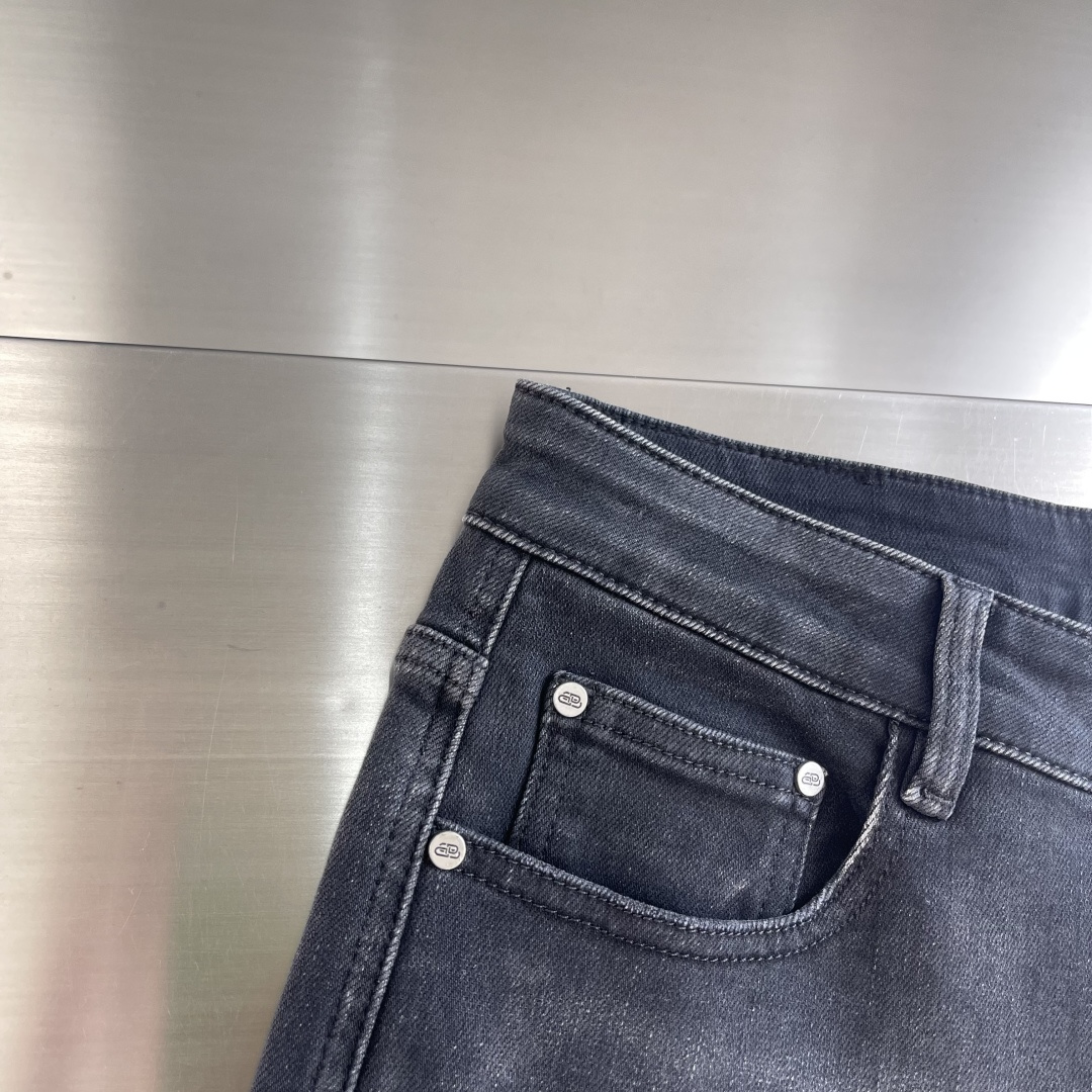 -Balenciag 2025新款反转口袋牛仔裤 定织定染丹宁环保牛仔布料高温重工洗水磨烂做旧工艺前幅有