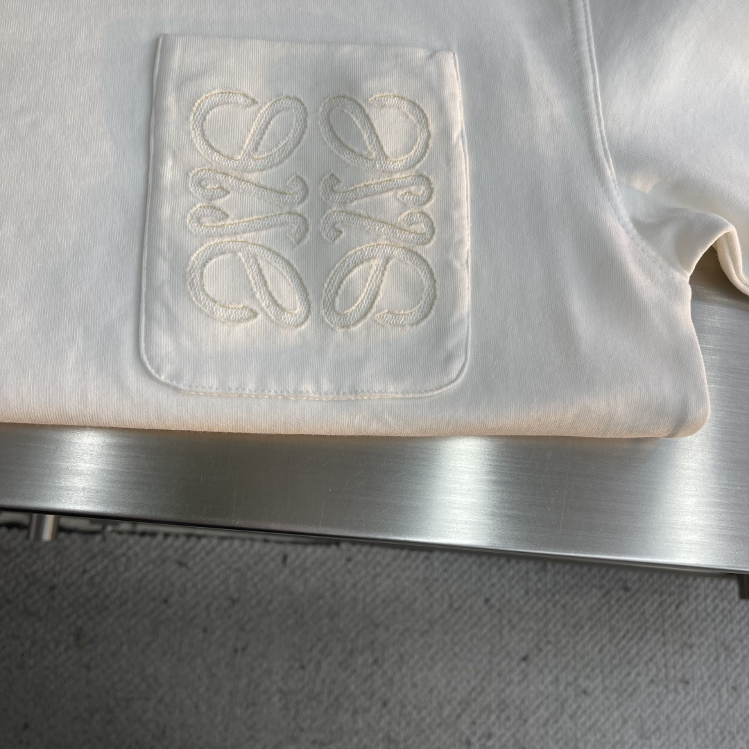 -LOEW 2025秋冬系列短袖T恤码数：M-5XL 微阔版型高克重洗水纯棉毛圈面料，面料表面食毛做磨毛