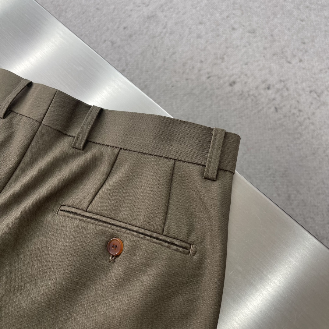 -Loro Piana 复古臻品“鱼骨纹”含羊毛醋酸天丝纤维面料垂感度舒适度极高挺括有型休闲西裤复古鱼骨