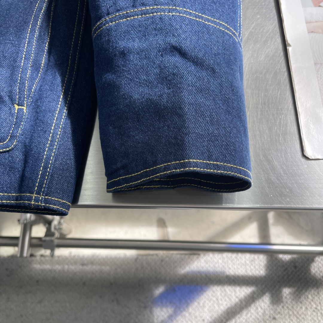 -TB 加厚牛仔羽绒外套重磅……重工洗水牛仔 内里加厚双层内胆 放跑毛漏毛 100%白绒 领口可拆卸羊粒