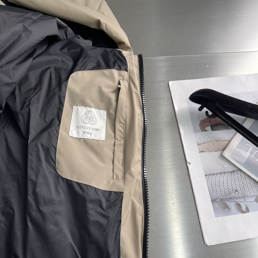 -KOLON SPORT 男款90鹅绒羽绒外套3D立体剪裁赋予身体更大的活动空间，告别传统羽绒服的束缚感