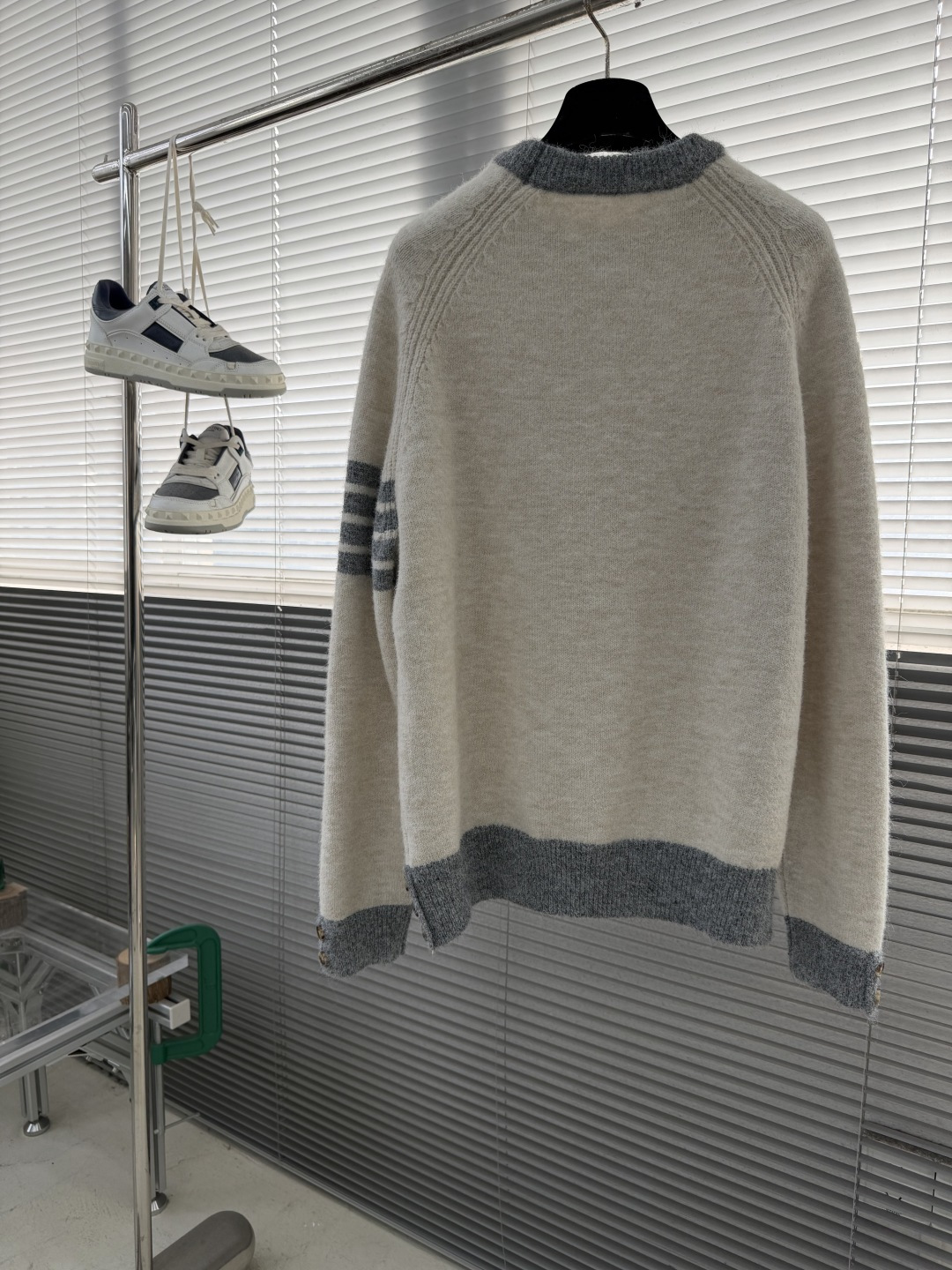 -TB 新款毛衫毛衣，上身舒适，不挑身材 男女同款，秋冬毛衣，是今年最好看的情侣装，秋冬必备百搭不出错，