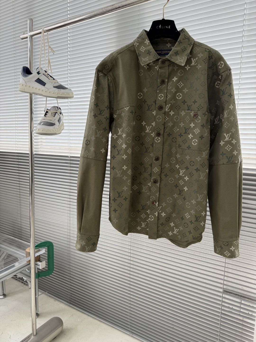 -驴牌 25fw新款MONOGRAM 工装夹克式衬衫本款工装夹克式衬衫选用棉质帆布，Monogram S