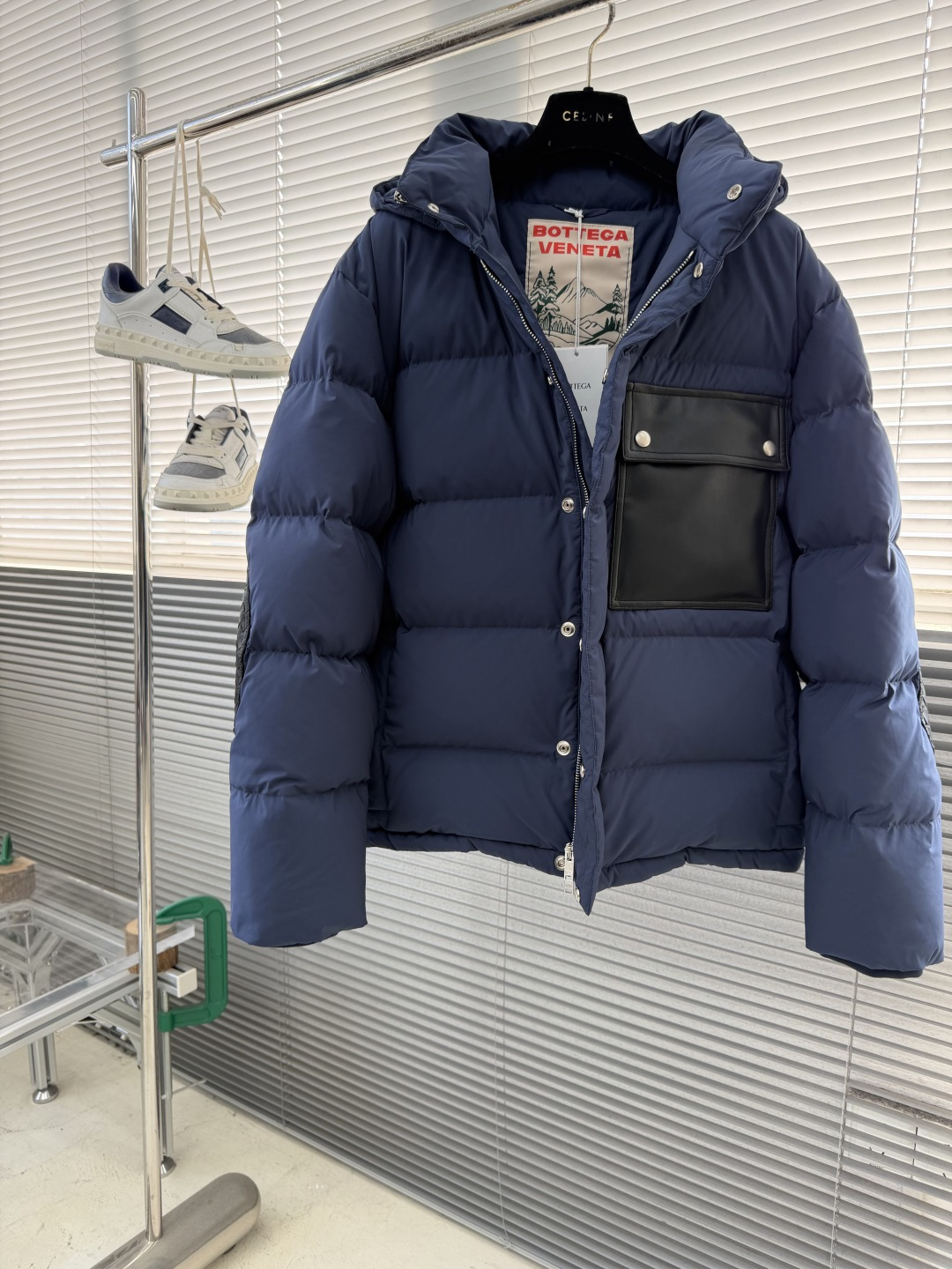 葆蝶家 Bottega Veneta 高级成衣风衣外套及大衣服饰 #2172686F 2