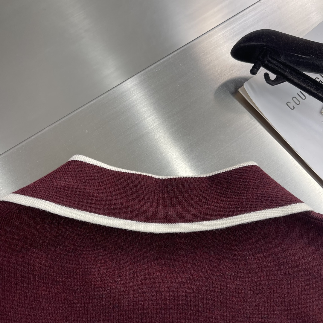 -GUCC 2025秋冬新款毛衣！优质混纺羊毛，简约而不简单。休闲款式，日常搭配出街轻松搭配。做工精细 