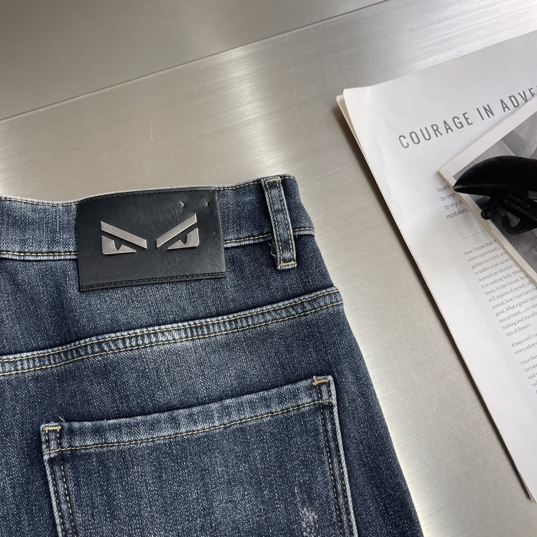 -驴牌 25秋冬新款加厚拉绒牛仔长裤。丹宁牛仔面料，复合绒面内里，舒适保暖！码数：29-38（🈚️35 