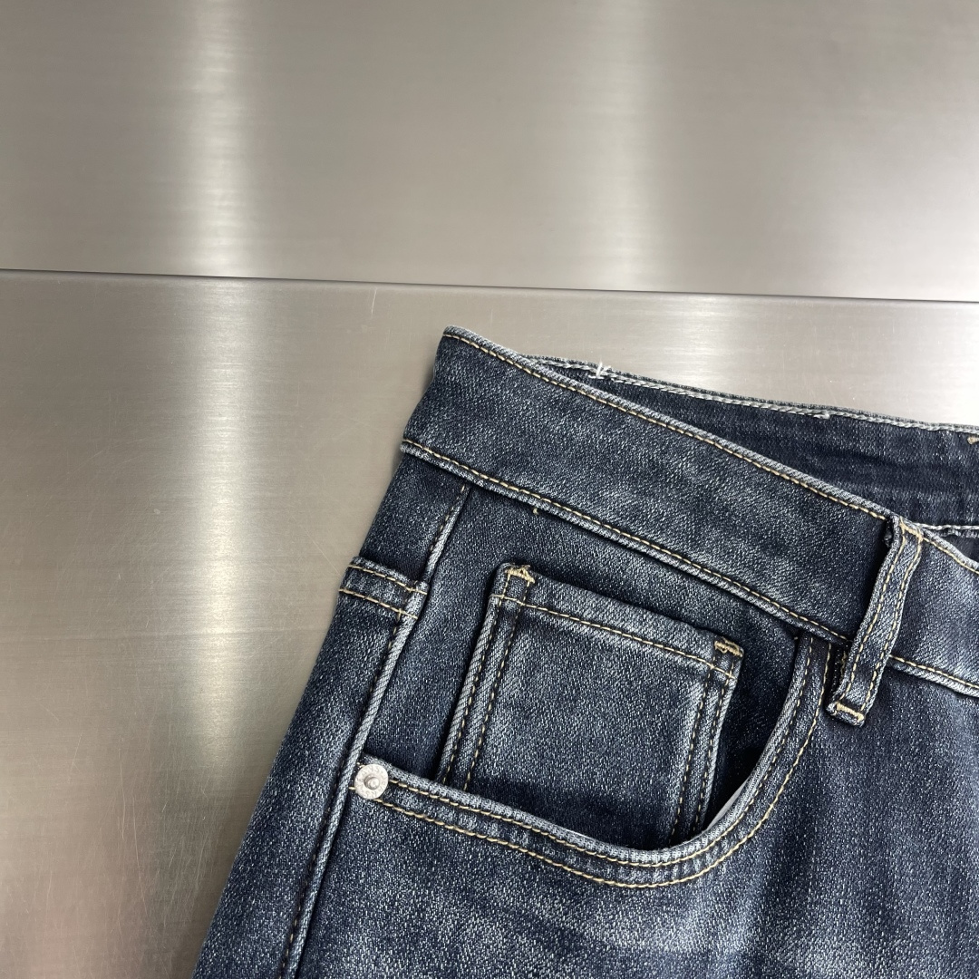 -驴牌 25秋冬新款加厚拉绒牛仔长裤。丹宁牛仔面料，复合绒面内里，舒适保暖！码数：29-38（🈚️35 