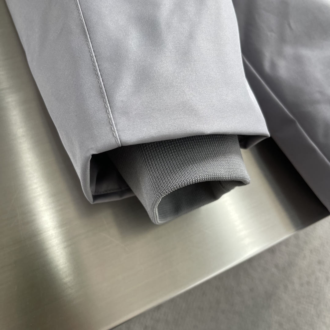 -TB 三色织带袖连帽长款羽绒服OS宽松版型 男女同款 内里条纹原版一致无色差，区别于市面上一眼假深色条