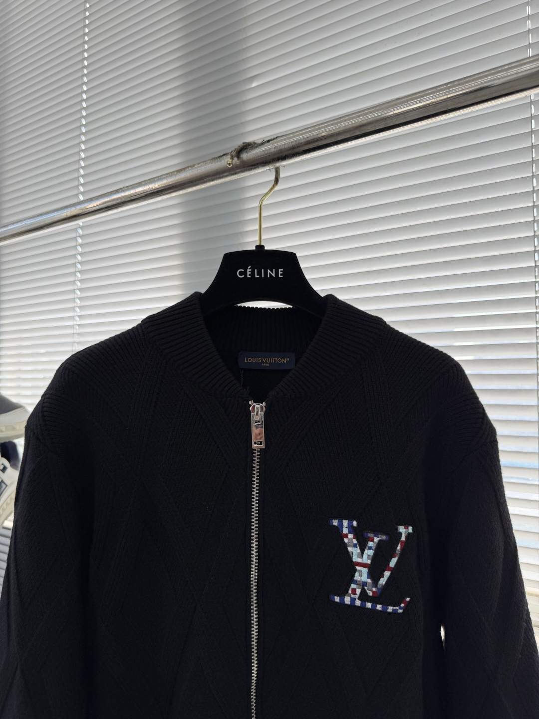 -驴牌 拉链羊毛夹克驴牌拉链毛衣夹克。羊毛混纺面料.柔软针织材质，穿着超舒适又保暖~经典Monogram