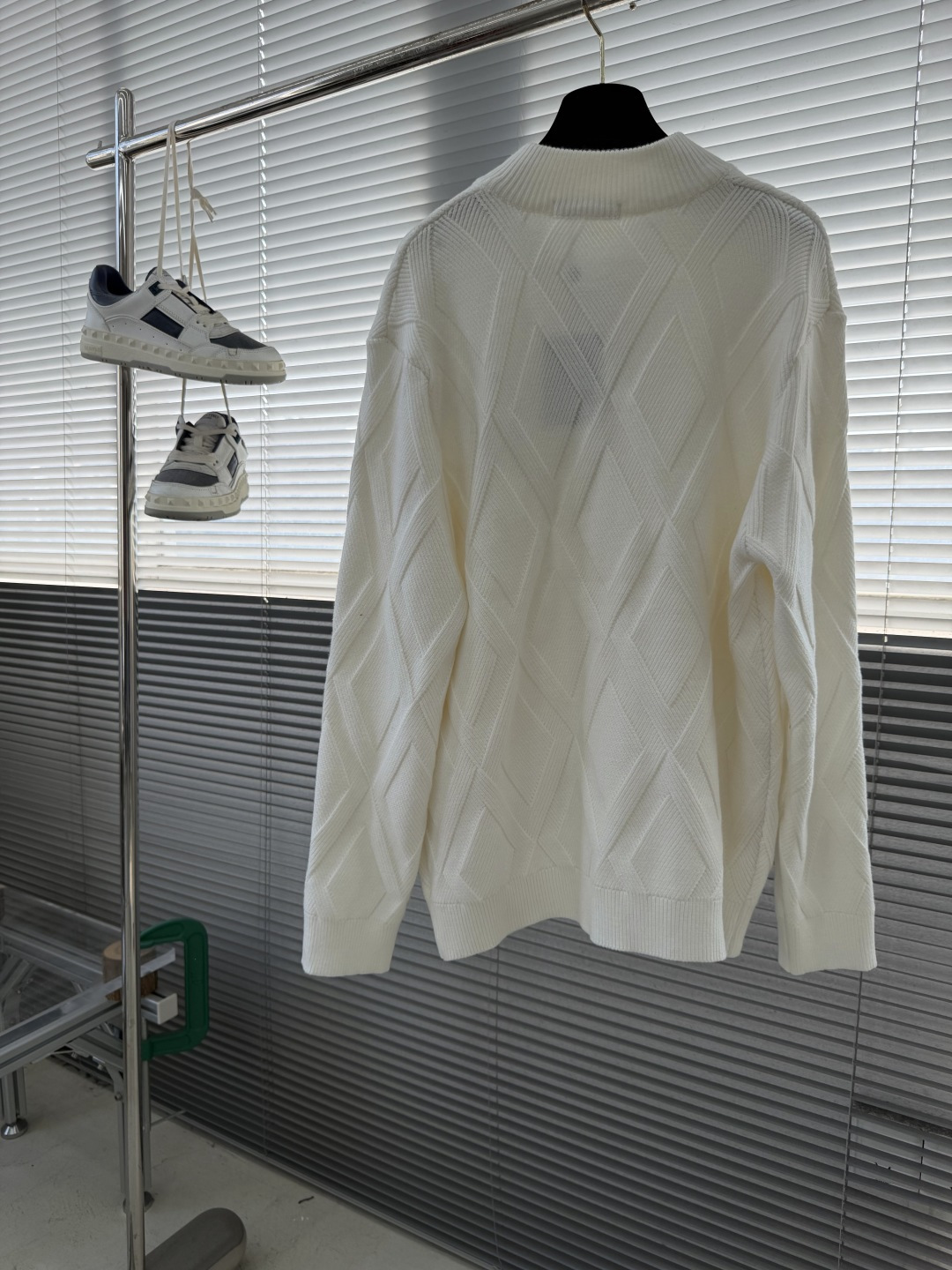 -驴牌 拉链羊毛夹克驴牌拉链毛衣夹克。羊毛混纺面料.柔软针织材质，穿着超舒适又保暖~经典Monogram