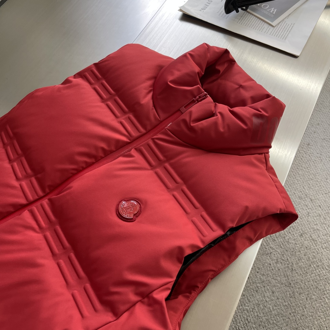 -Mon GENIUS天才设计师联名系列.SParky男女款羽绒马甲Moncler x A$AP Roc