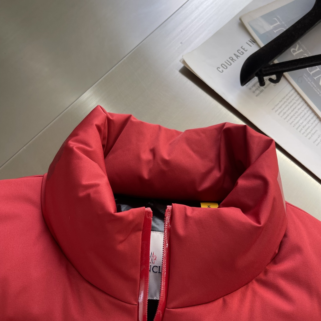 -Mon GENIUS天才设计师联名系列.SParky男女款羽绒外套。Moncler x A$AP Ro