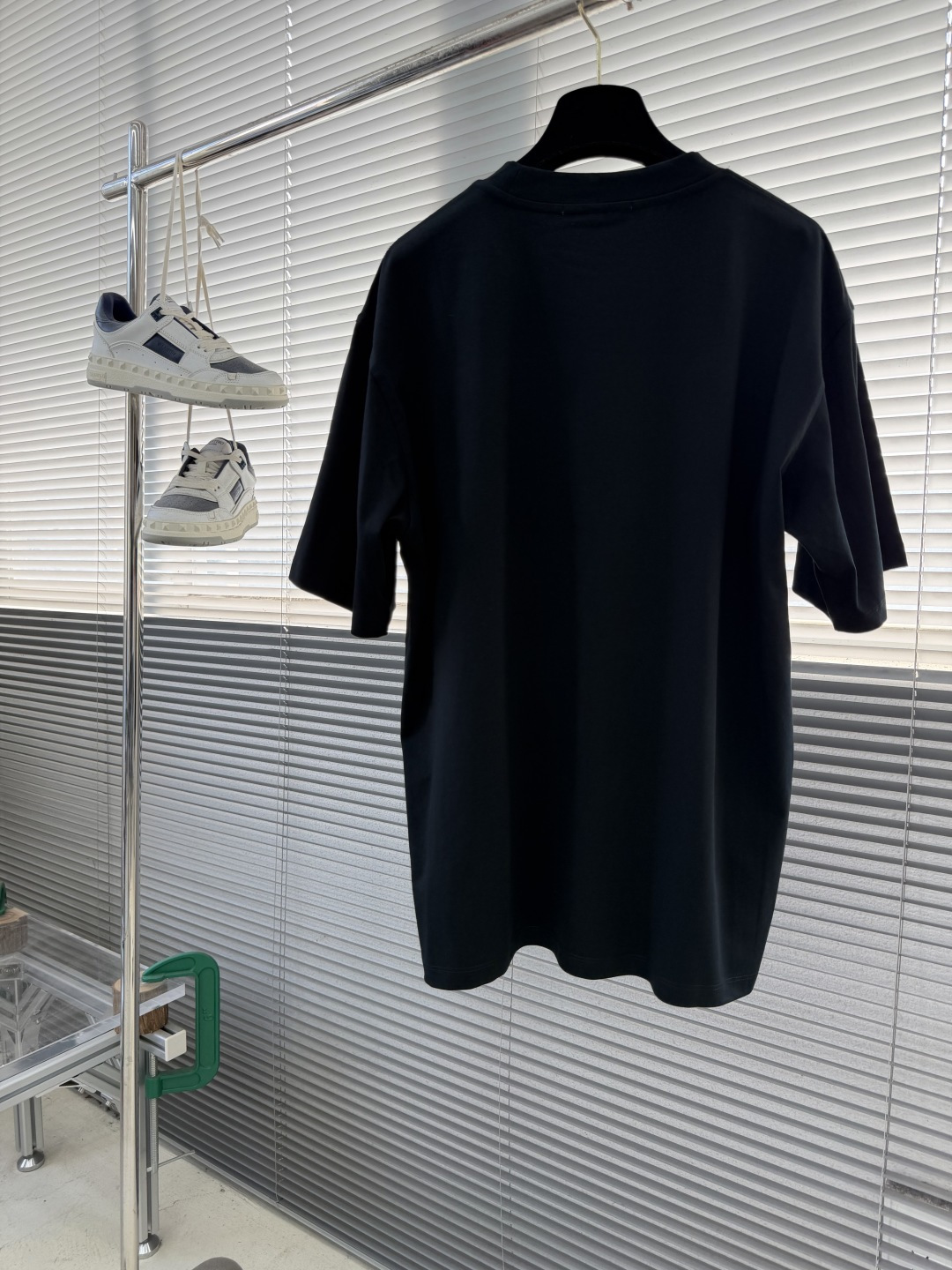 -Dio 经典CD‼️短袖T恤经典CD刺绣短袖T恤，主色+胸前CD Logo，简约又高级!面料采用280