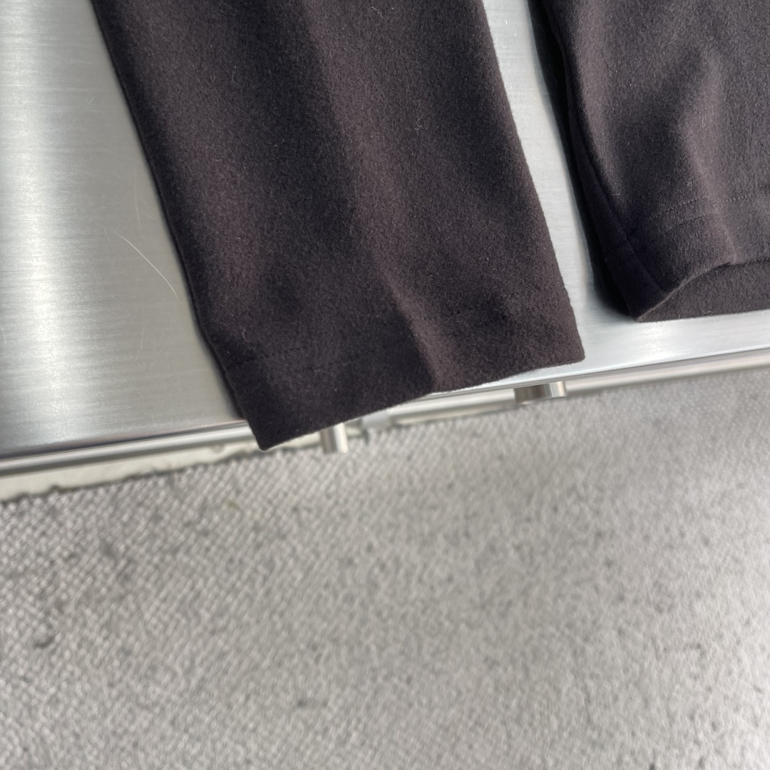 -BBR 2025秋冬系列长袖打底T恤尺码: M-5XL 常规版型克重：245克重成份：莫代尔双面面料 