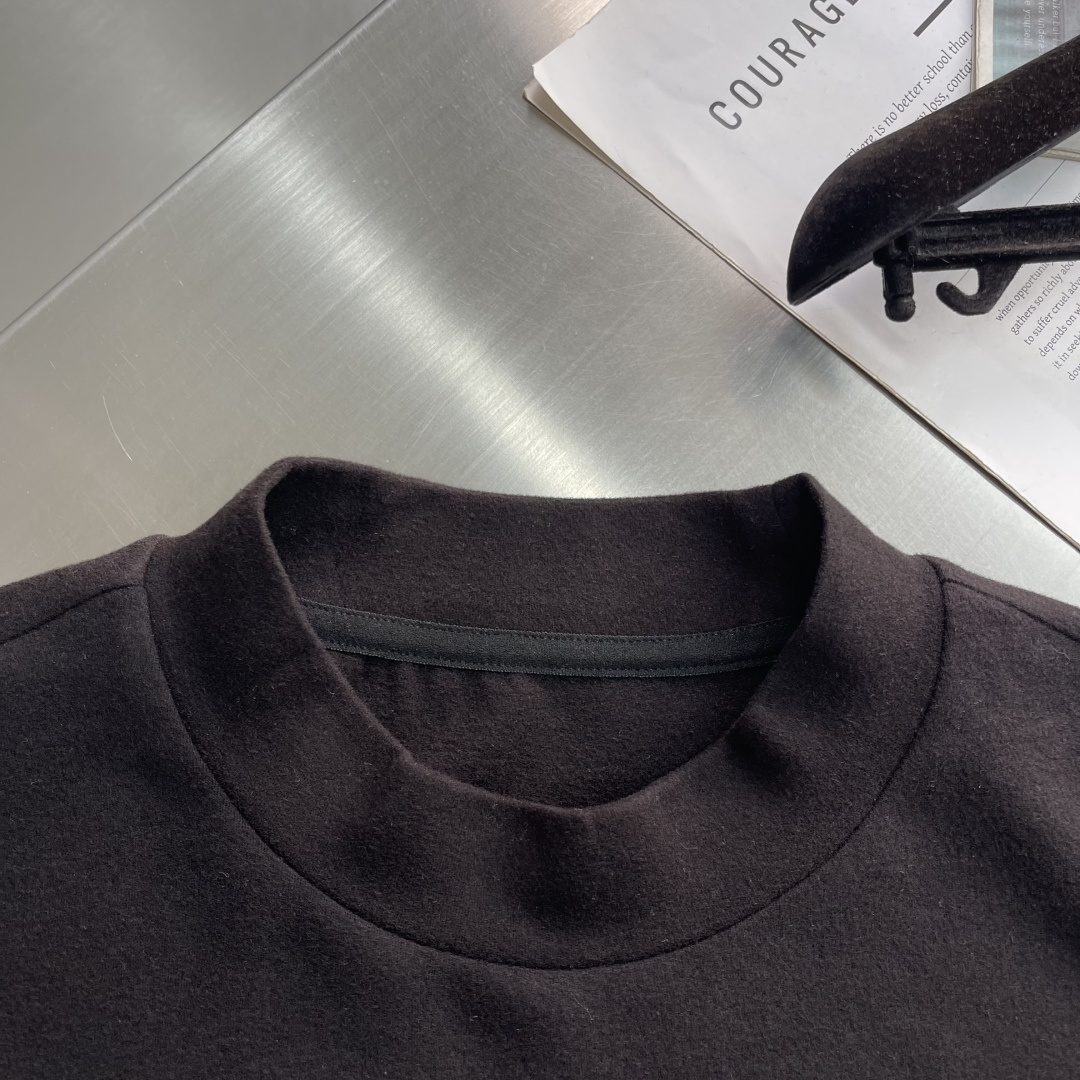 -BBR 2025秋冬系列长袖打底T恤尺码: M-5XL 常规版型克重：245克重成份：莫代尔双面面料 