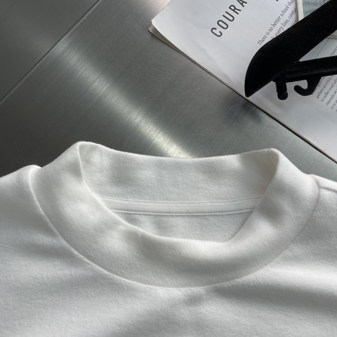 -BBR 2025秋冬系列长袖打底T恤尺码: M-5XL 常规版型克重：245克重成份：莫代尔双面面料 