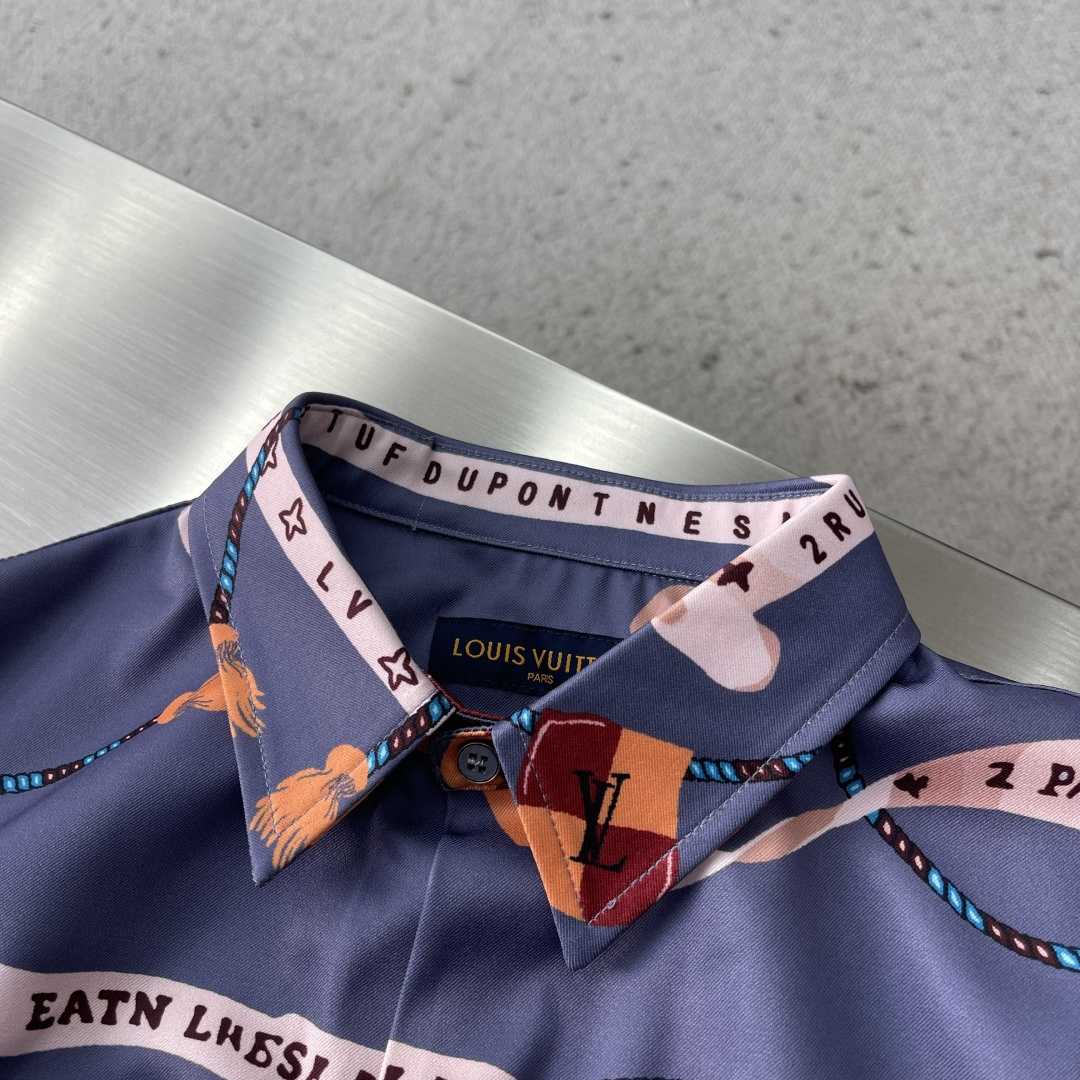 -驴牌 图案印花长袖衬衫采用进口桑蚕丝混纺面料，质地丝滑垂顺，拥有极佳的亲肤感与透气性，面料自带柔和光泽