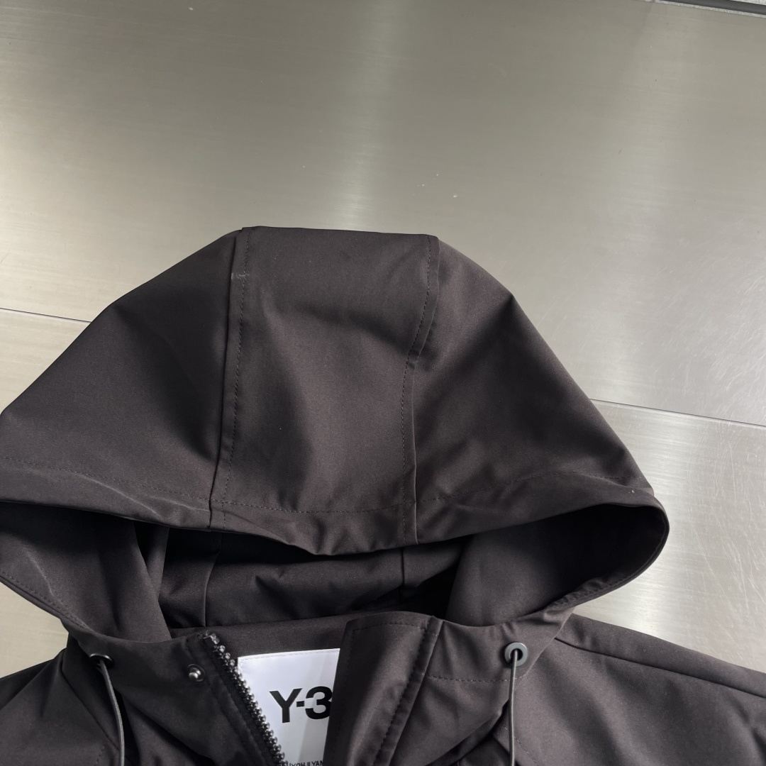 -Y-3 山本耀司 秋冬新款软壳冲锋衣外套。高端简洁时尚大方 定制原版进口面料 简洁利落又清爽 品质做工