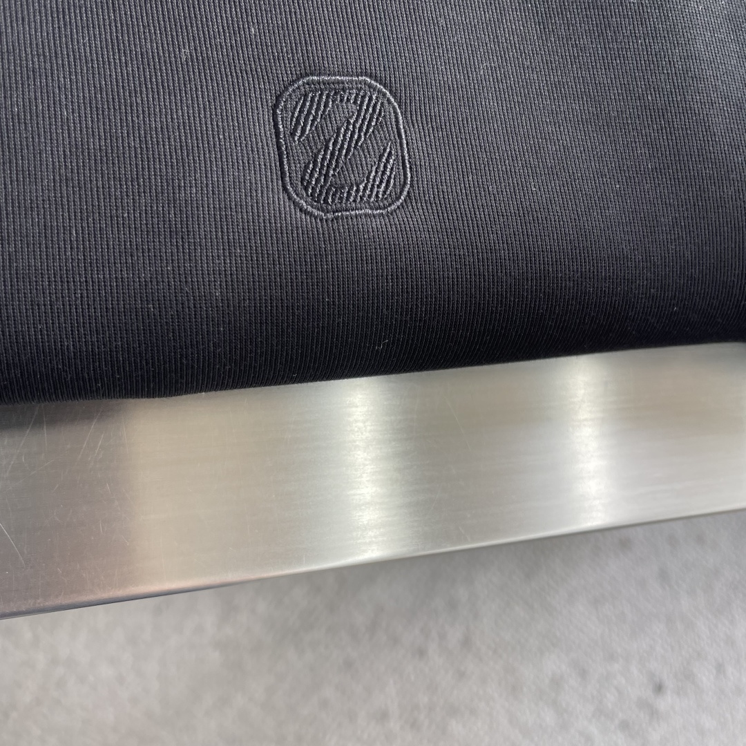 -Z ZEGN 秋冬高端新款外套。高级定制时尚设计师款，厚实感十足 质感区别市场货 高度还原 选定一线毛