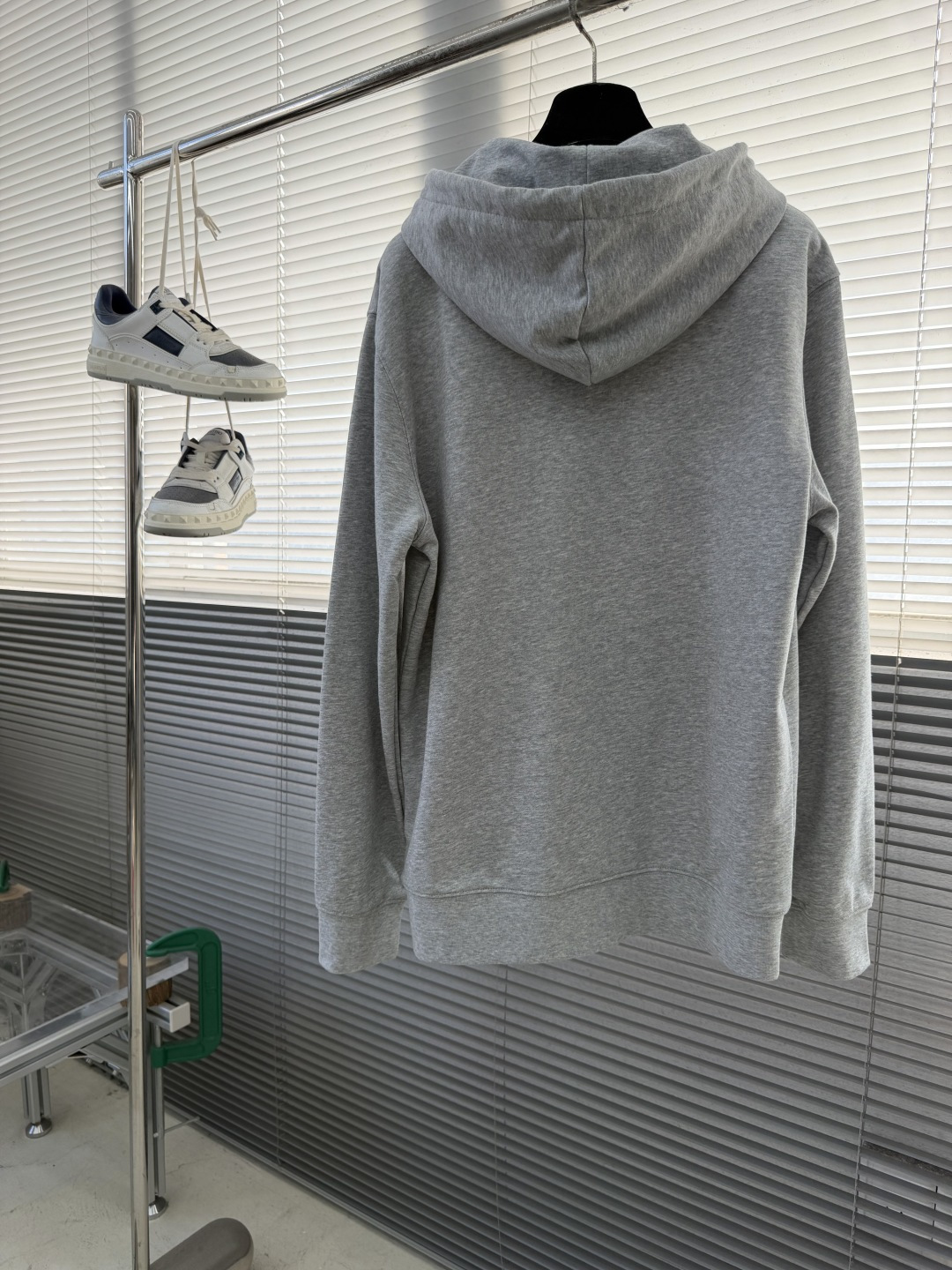 -Celin 2025冬季新款连帽卫衣，版型超棒，下摆收口不紧绷，高密毛圈面料，上身舒适有型，男女同款，