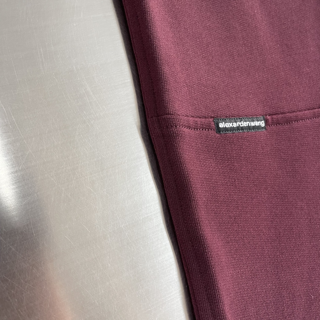 -wang 亚历山大王 2025秋冬系列休闲卫裤尺码: M-4XL 微阔版型 工艺：加厚款 字母绣花+刺