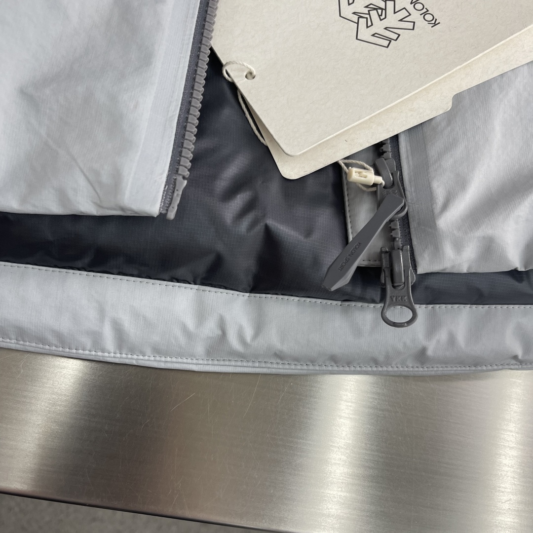 -KOLON SPORTHIKING男女防水防风透湿耐磨户外羽绒服 情侣款保暖加厚外套连帽户外冲锋衣这才