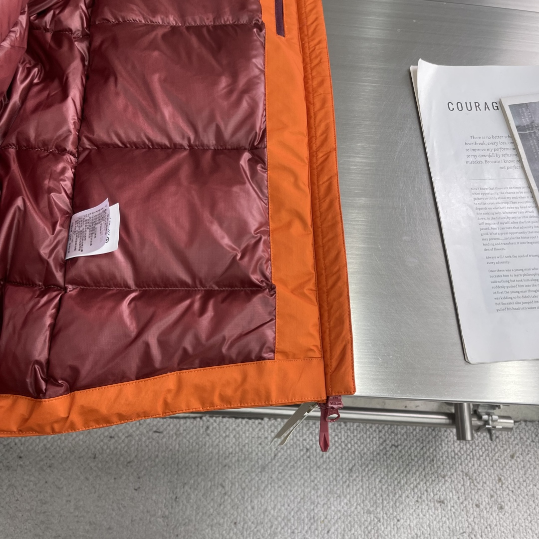 -KOLON SPORTHIKING男女防水防风透湿耐磨户外羽绒服 情侣款保暖加厚外套连帽户外冲锋衣这才