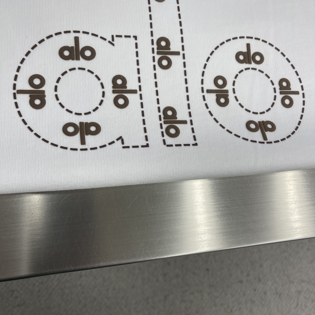 -ALO 2025秋冬新款圆领卫衣400克毛圈纯棉字母logo立体发泡码数：S M L XL XXL