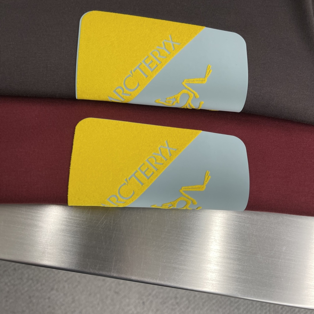 -🐦 鸟家 2025秋冬新款短袖T恤定制纯棉字母logo植绒码数：S M L XL XXL