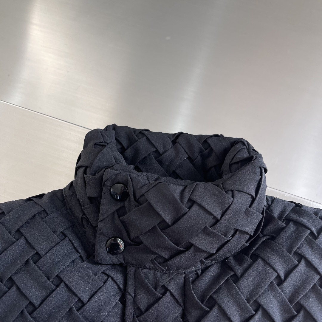 -BV 25ss新款纯色编织外套 立领编织外套 搭配同色系纽扣 高版本 码数：S.M.L衣长71 72.