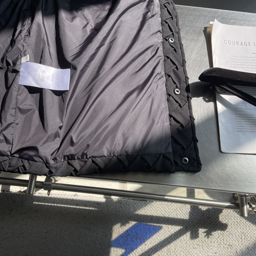 -BV 25ss新款纯色编织外套 立领编织外套 搭配同色系纽扣 高版本 码数：S.M.L衣长71 72.