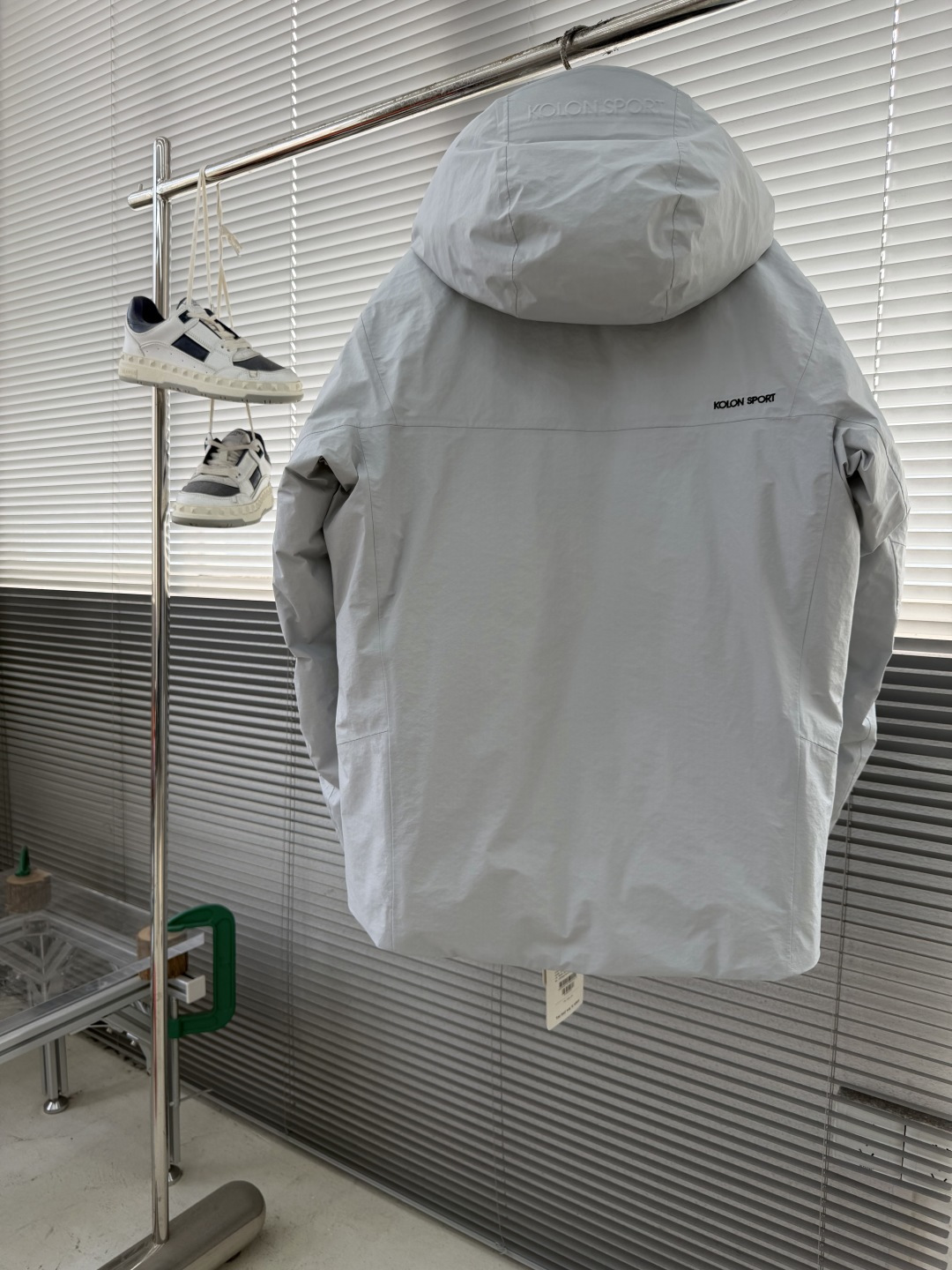 -KOLON SPORTHIKING男女防水防风透湿耐磨户外羽绒服 情侣款保暖加厚外套连帽户外冲锋衣这才