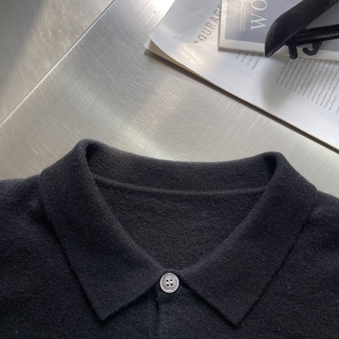 -RalP🆕h Lauren 拉夫劳伦 简约刺绣logo休闲毛衣精选高品质羊毛混纺面料，柔软亲肤，保暖性