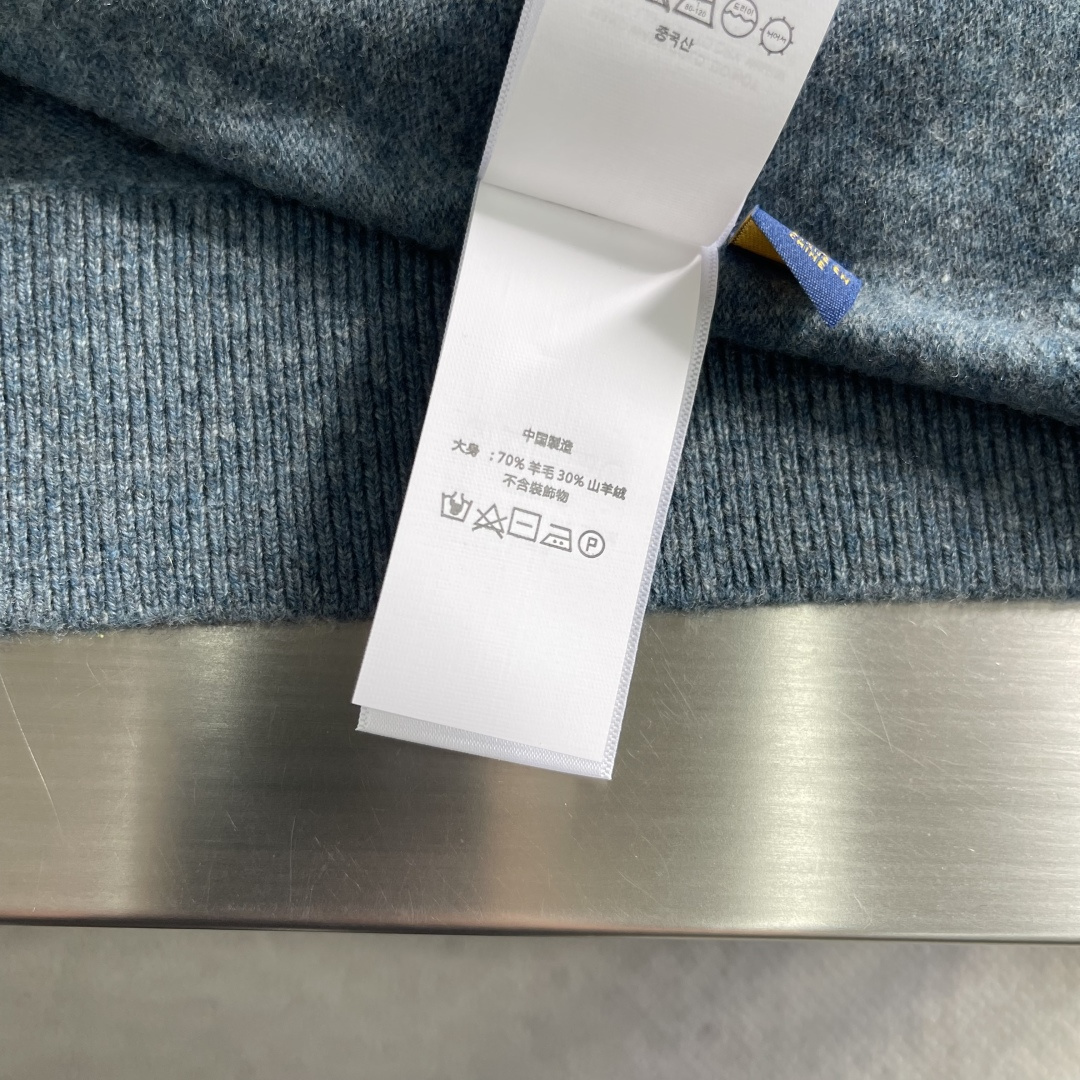 -RalP🆕h Lauren 拉夫劳伦 简约刺绣logo休闲毛衣精选高品质羊毛混纺面料，柔软亲肤，保暖性