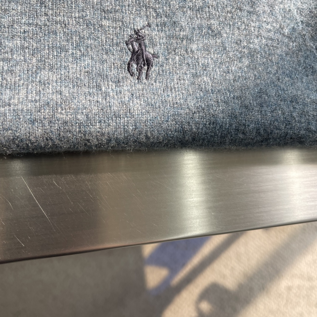 -RalP🆕h Lauren 拉夫劳伦 简约刺绣logo休闲毛衣精选高品质羊毛混纺面料，柔软亲肤，保暖性