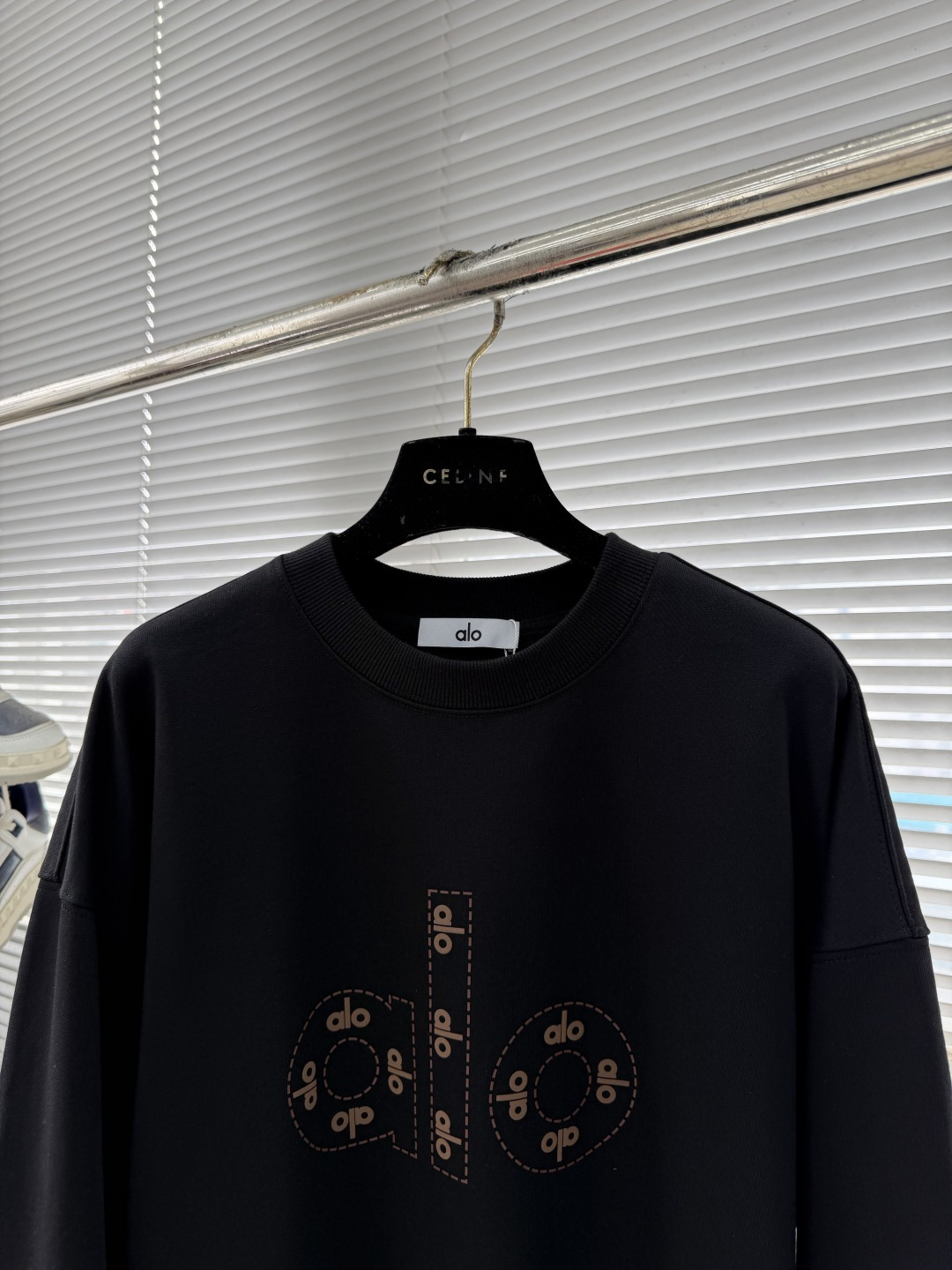 -ALO 2025秋冬新款圆领卫衣400克毛圈纯棉字母logo立体发泡码数：S M L XL XXL